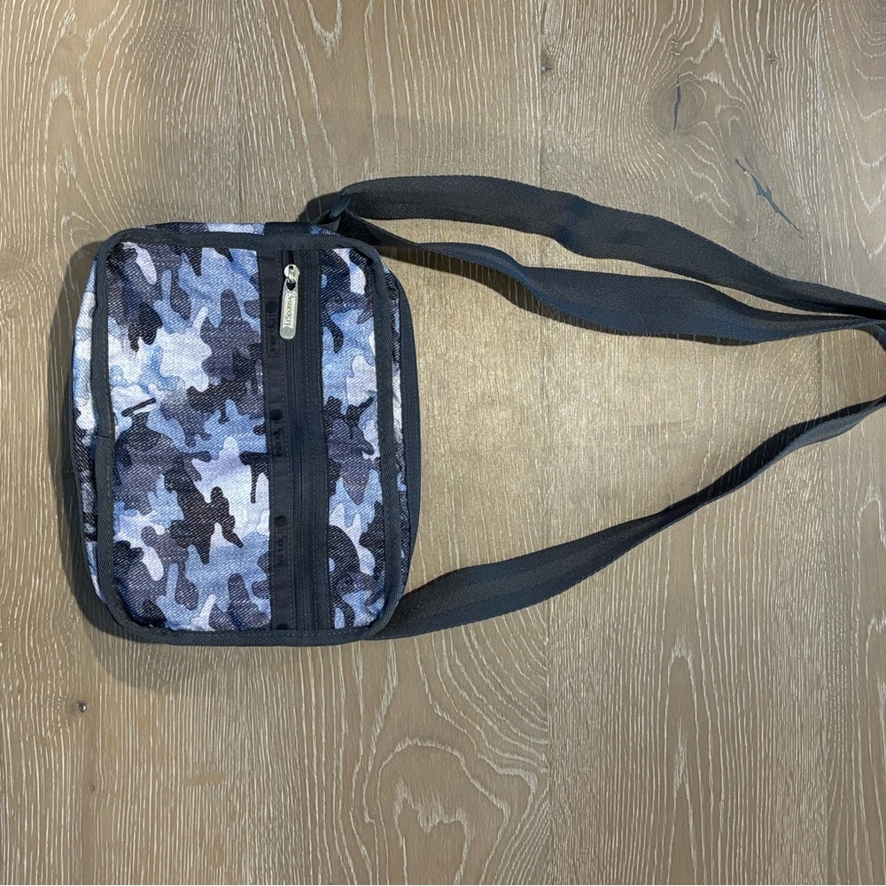 Lesportsac Black and Gray Camouflage Messenger Bag 050